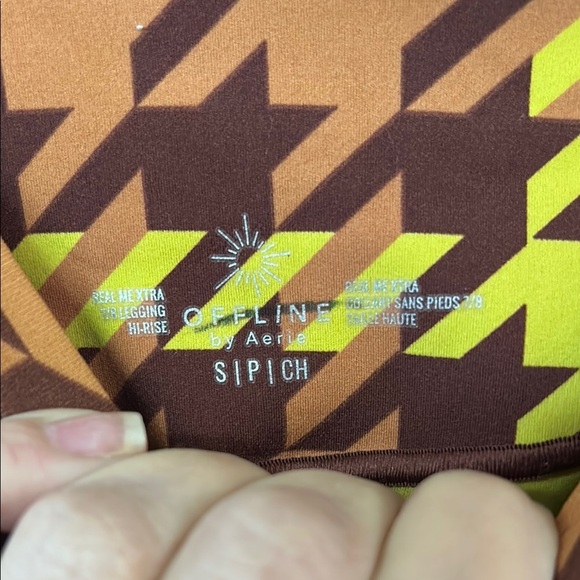 Aerie Brown and Yellow Houndstooth Leggings - Picture 2 of 3